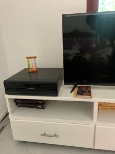 cabaña grande ecopolis hospedaje