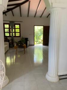 cabaña grande ecopolis hospedaje