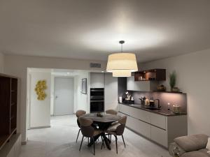 2-bedroom apartment with breathtaking ocean view