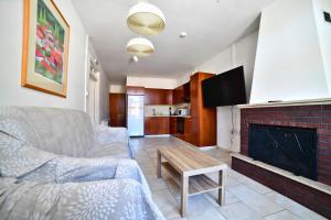 Laouri Traditional 2-Bedroom in Kalopanayiotis