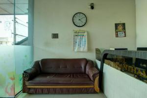 Hotel O by OYO Vasantham Inn