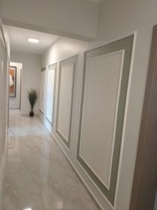 Royal Oaks Recedency