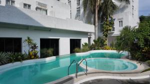 Adrians Place at La Bella Tagaytay