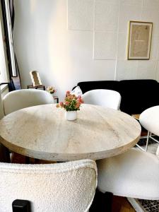 Charming Stay - Close to Vienna Attractions MZ17b