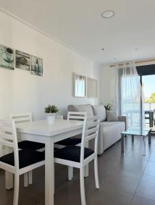 Petite Paradise Oliva