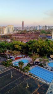 Goldem Dolphin Express