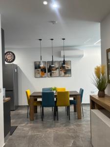 Mediterranean Breeze