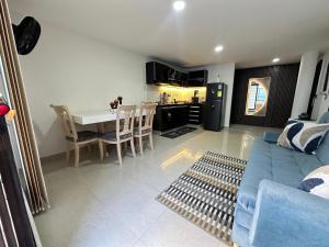 Apartaestudios Edificio Natura 54, cercano a Centros Comerciales