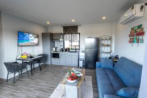 Maenam Hills Apartments