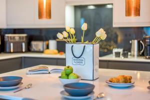 The Beach Hideaway - Lancing