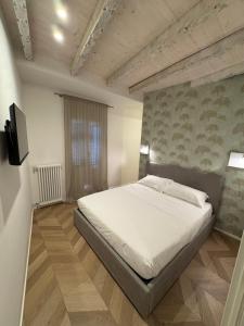 Pedroom Via San Tomaso