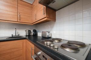 The Hub MK- 1 bed Luxe Apartment