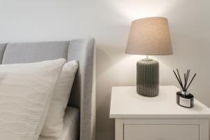 The Hub MK- 1 bed Luxe Apartment