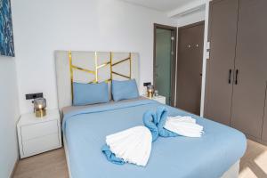 Appartement luxueux avec piscine - Malabata Hills - Proche de la plage et du célèbre parc Villa Harris - AC, WIFI, IPTV