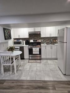 Equipped Basement Great Location