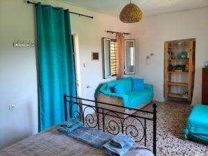 Petrohori before midnight