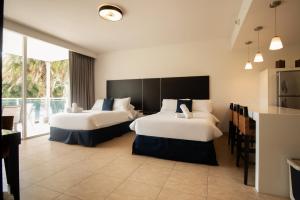 Beach Apartment Nikki Steps from the Sea