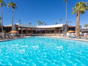 MOD at Ocotillo Lodge by ACME House Company
