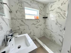 Downtown Cozy 1B-1B #1