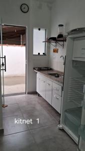 Kitnets Cidade Jardim Caraguatatuba