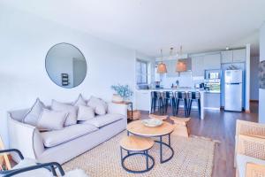 HOM I Depto familiar a pasos del lago