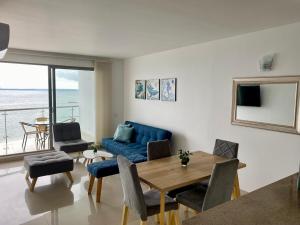 Ikigai frente al mar con piscina infinita y Gym