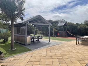 beach-house-ocean-bayside-beaches