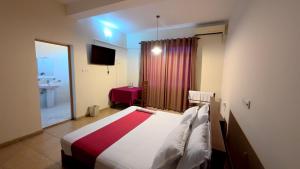 San Villa Hotel & Restaurant