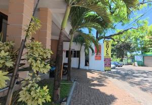 San Villa Hotel & Restaurant