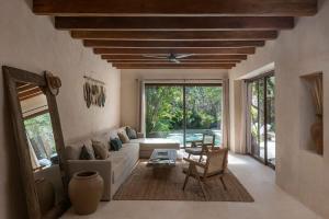 Wabi-sabi styled 2 Villas Starlink& Security