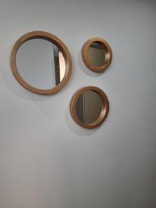 Unwind Suites Riverside