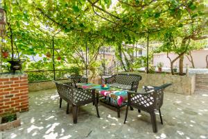 Spacious Central Magik