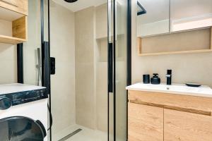 Family Comfort Meets Modern style in Athens