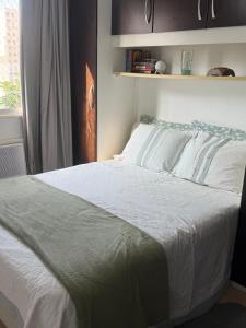 Apartamento com piscina próximo ao Rio Centro e praia