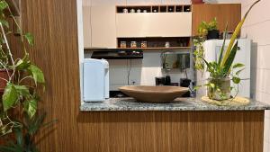 Quarto em apartamento só para mulheres