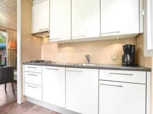 Bungalow in Putten near Veluwe Forest