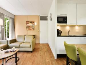 Forest Bungalow w Pool