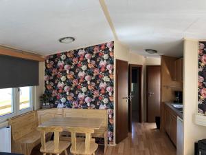 Chalet in Wiringherlant with Garden Terrace