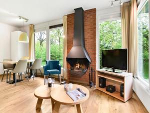 Cozy Forest Retreat Near Putten