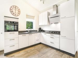 Lakeside Escape & Sauna