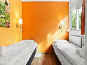 Bungalow in Putten with Private Sauna