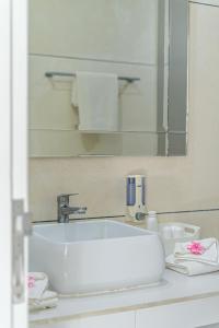 VILLA BALI OM CENTER - Best Location, Beautiful Villa Near the Beach