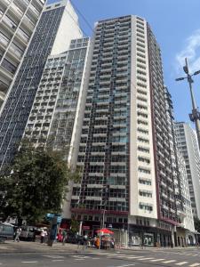 Excelente Apartamento Centro Rj - Andar alto