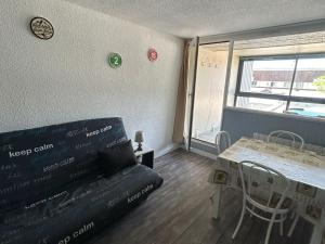 Studio Idéalement situé au centre de la station - FR-1-814-32