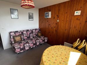 Studio skis aux pieds pour 4 personnes près des pistes - FR-1-814-110