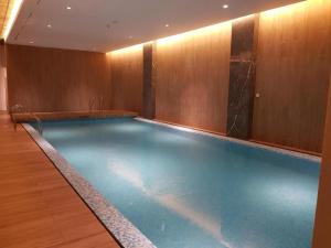 Taman Anggrek Residence - Simple Design, Luxe Exp