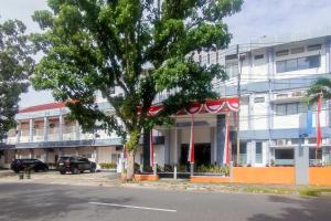 RedDoorz Syariah at Edotel Bundo Kanduang Padang