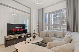 Stylish 1 BR A - Great Pool View