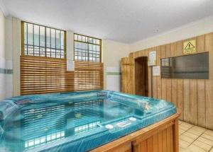 The New Yorker Loft Brisbane CBD Sleeps 5