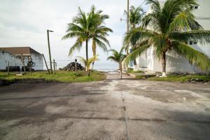 Casa en condominio monterrico